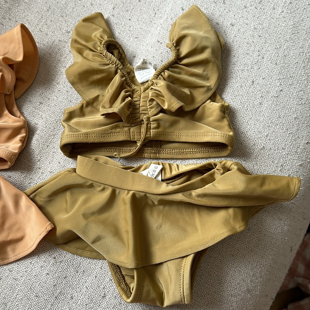 Matching bikini set - Picture 3 of 5